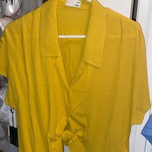 ARITZIA WILFRED FREE MUSTARD TIE IN FRONT TOP